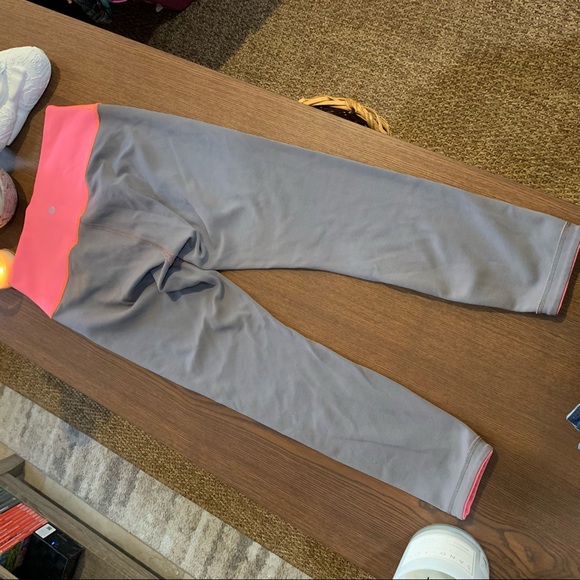 Lululemon reversible leggings size 10 - Picture 9 of 11